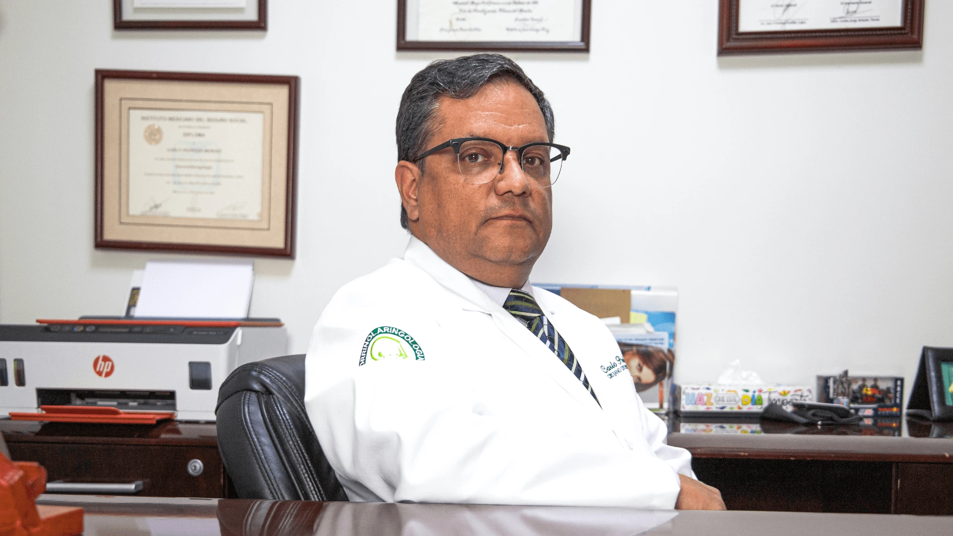 Dr. Carlo Pedroza, certified ENT specialist at Hospital CER